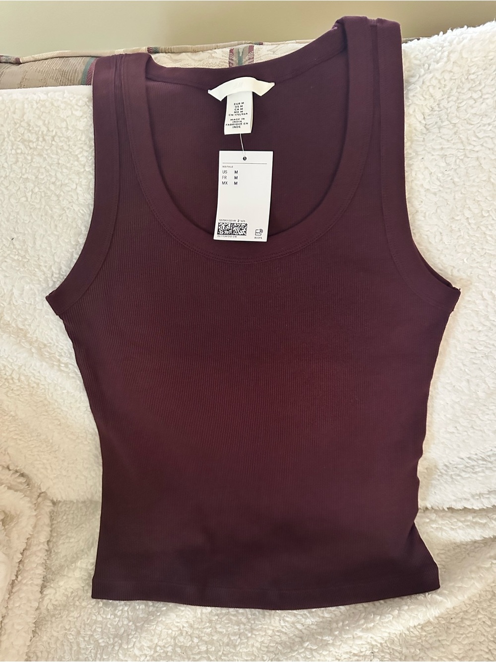 H&M Women's Ribbed Tank Top in Plum